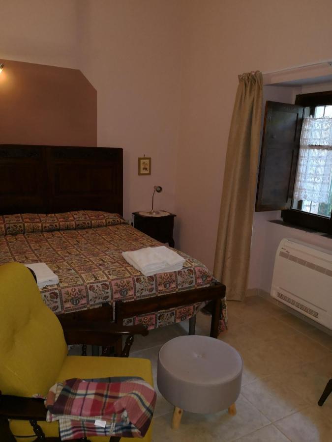 B&B Ex Magazzeno Barlotti Paestum Exterior foto